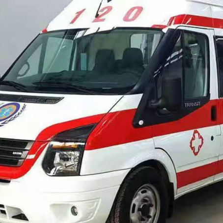 道真非急救护送病人转院租赁救护车的优缺点对比